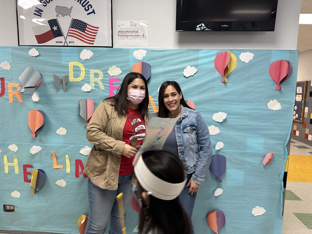 MveLibrary's tweet image. Parade!@es_regarrido @JDavisMVE