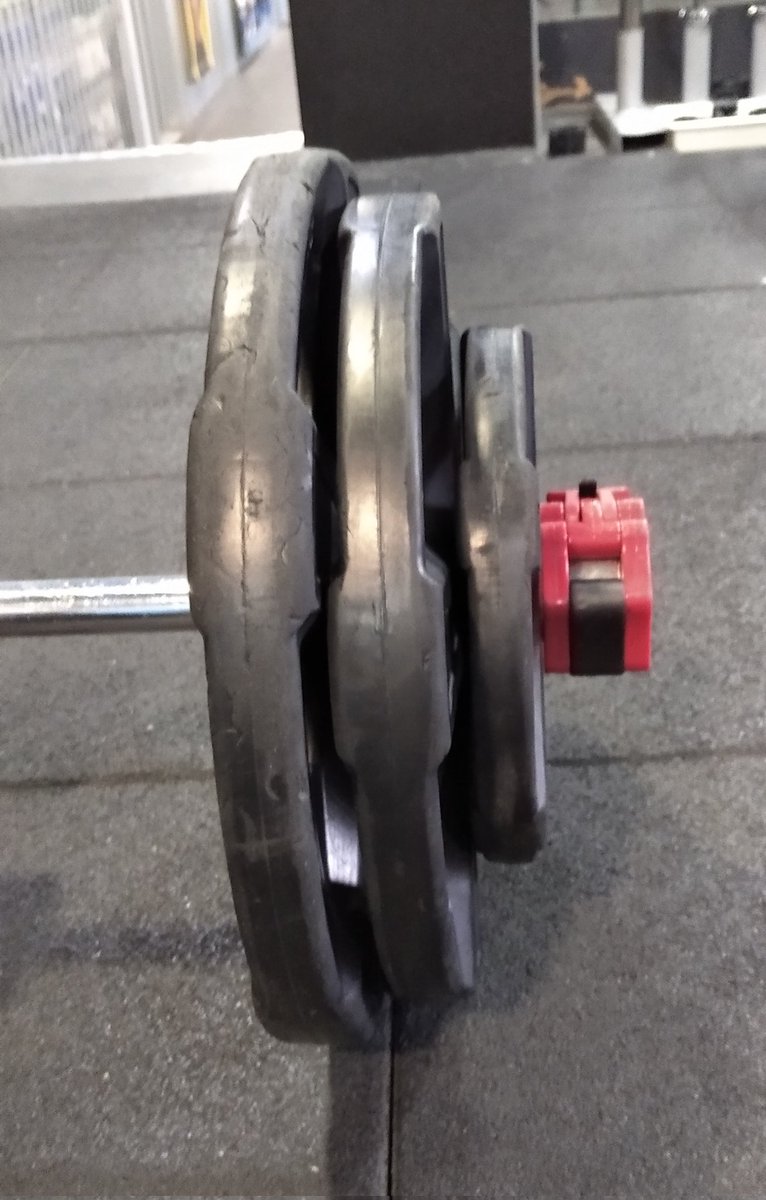 Finisterra88's tweet image. Viernes de pierna y glúteo. #HipThrust 💪🏼🍑