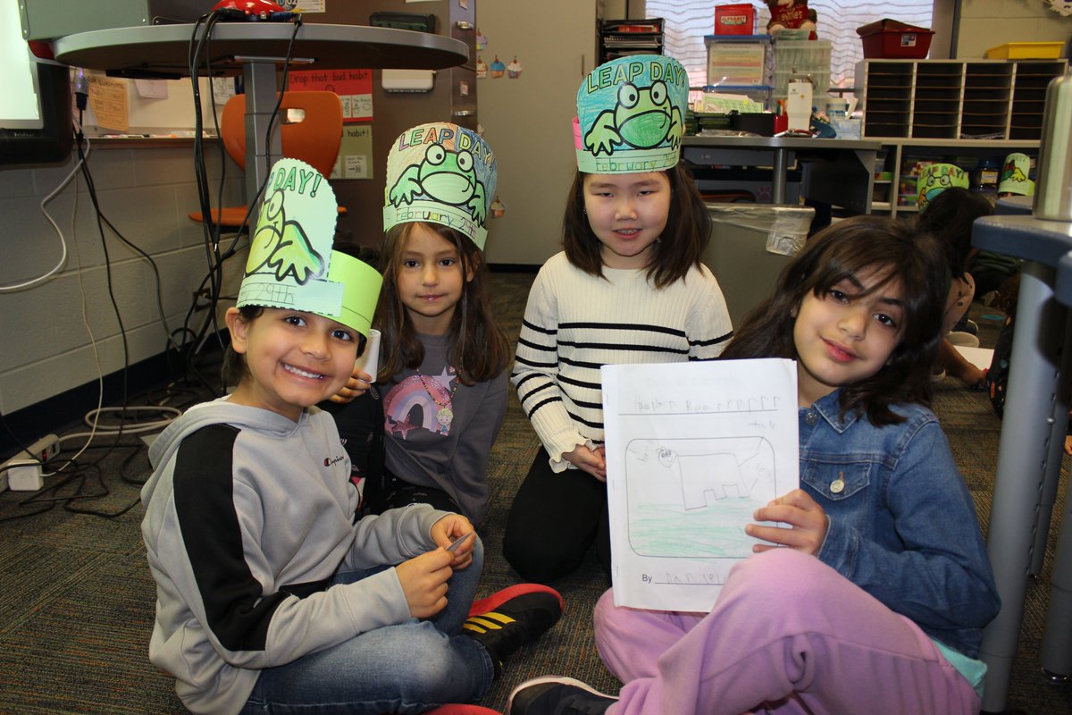 1st graders in Mrs. Aikman's class made 'teaching books' about an animals. They invited Mrs. Mazurek's kindergarteners to listen to them read & learn about animals. 1st grade did a phenomenal job reading kindergarteners were fantastic listeners! #d102brightfuture