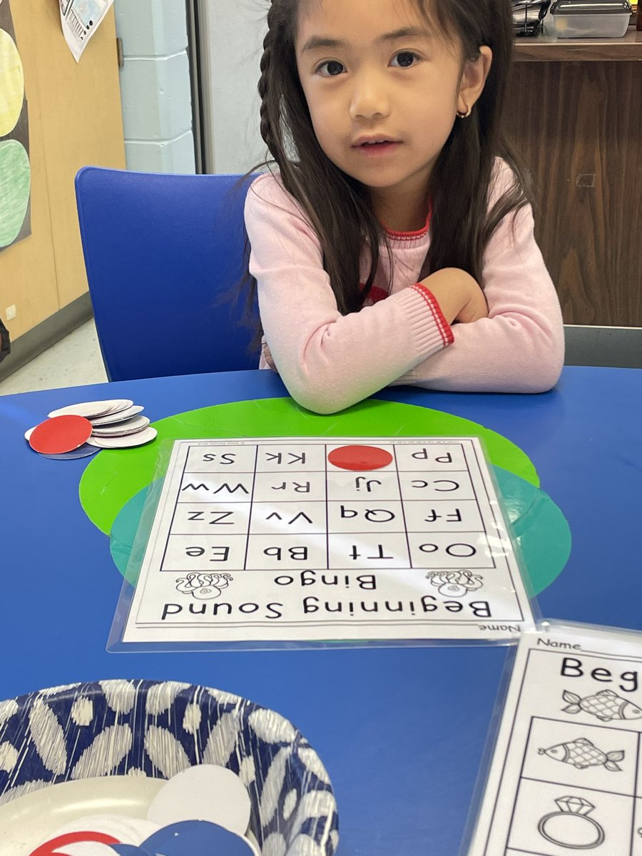 MrsGibbs210's tweet image. #phonicsbingo #learningshouldbefun @25Lafayette