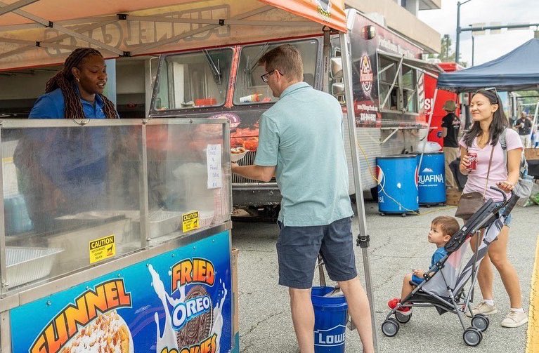 Today is the FINAL DAY for food vendors to apply to the 2024 #ncfolkfestival!

Don’t miss this chance to be a part of a 3-day jam-packed weekend of music, crafts, dance, folk, and fun!

Apply now: ncff.festivalform.com/food-vendors/a…

#foodvendors #foodvendor #foodtruck #foodtrucks #food