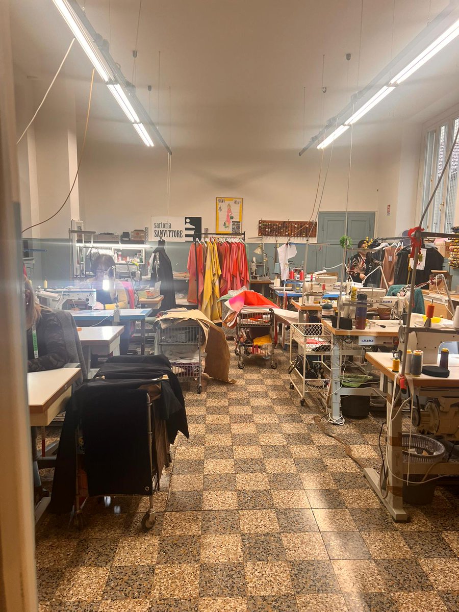 📍 Mattinata in visita con <a href="/marco_bestetti/">Marco Bestetti</a> alle 4 Corti di Stadera
📌 Un esempio virtuoso di riqualificazione del patrimonio edilizio pubblico in collaborazione con il privato sociale
📌 Un esempio di come la rigenerazione non può essere solo edilizia, ma anche sociale