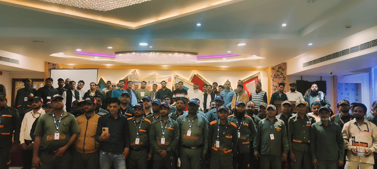 ao_ioc's tweet photo. Structured #Navchetna training programme for #Indane Deliveryboys under Moradabad LSA, Bareilly IDO turned to be a headturner - suggestions regarding DAC poured from delivery staff. @ChairmanIOCL @DirMktg_iocl @EDLPGIOCL @HemantIoc @ioclupso2 https://t.co/wWROuyursZ