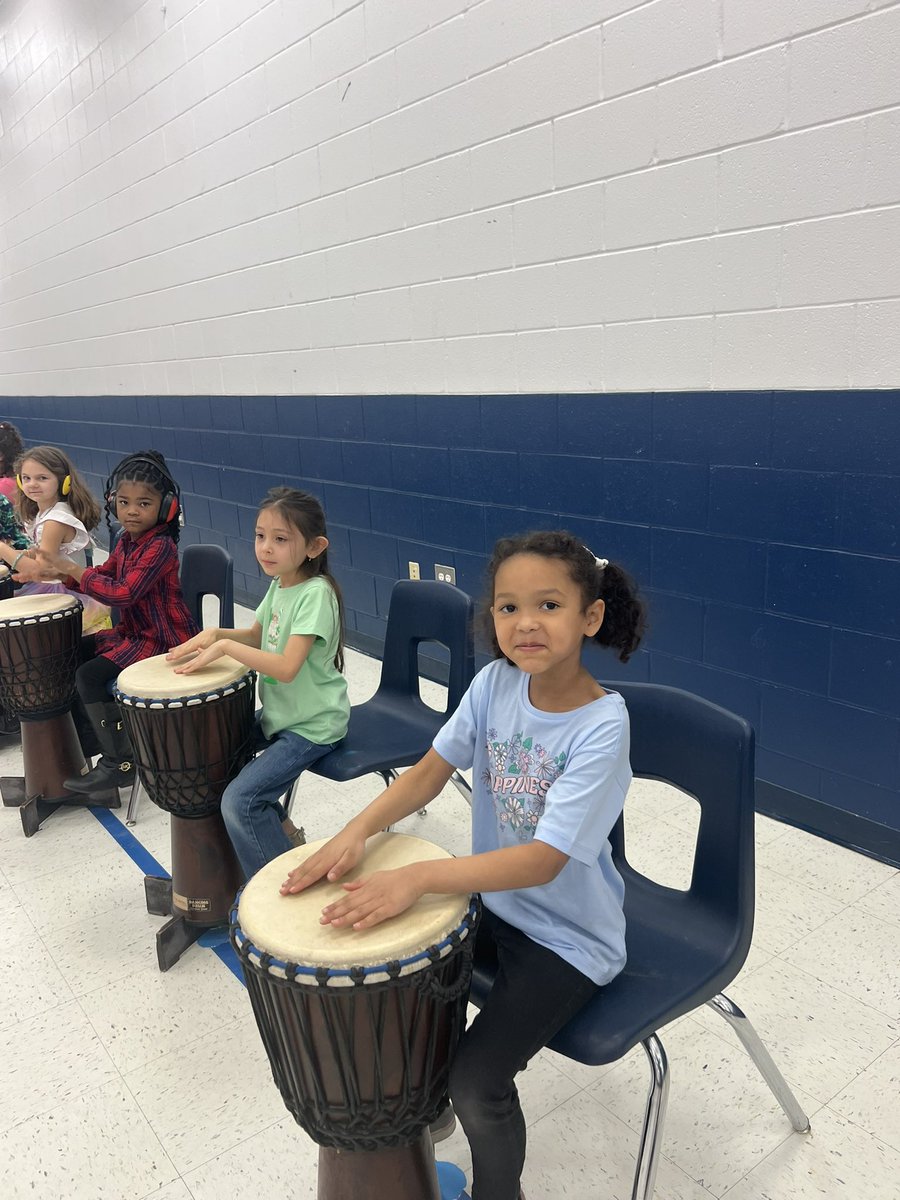 Dr. Lisa Peele tweet media