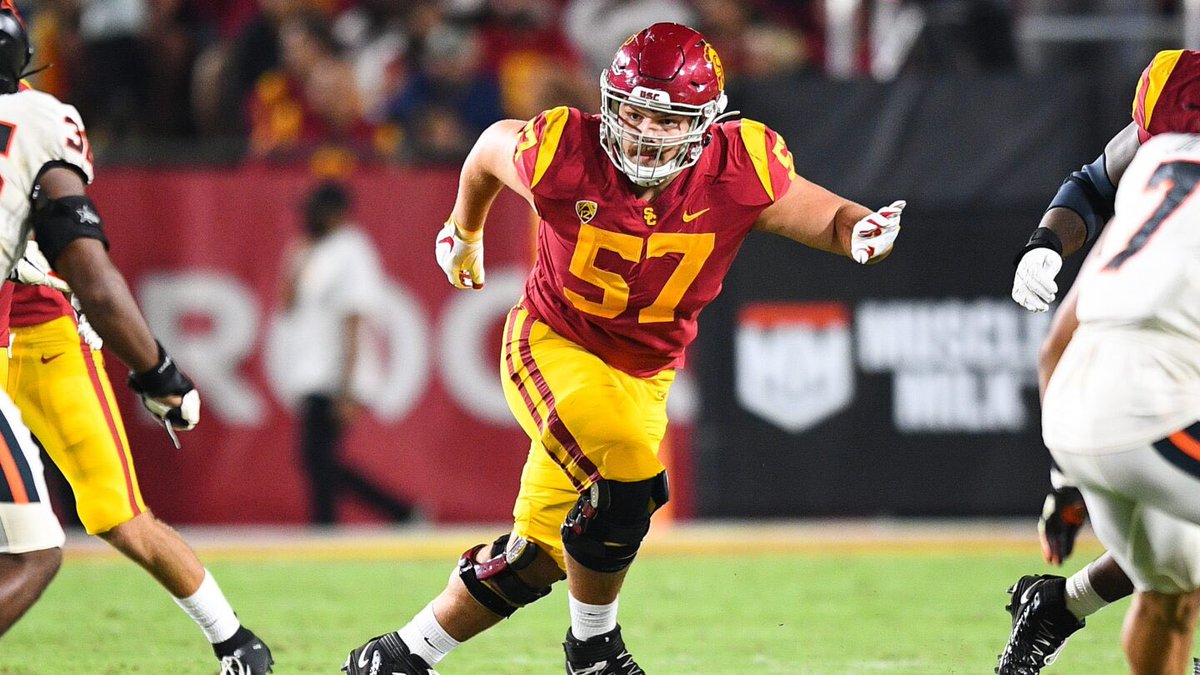 Blessed to receive an Offer from the University of Southern California! @Coach_Henson @Coach_Crab @therealraygates @CoachEReinhart @CoachCalhoun46 @NorthCro_FB