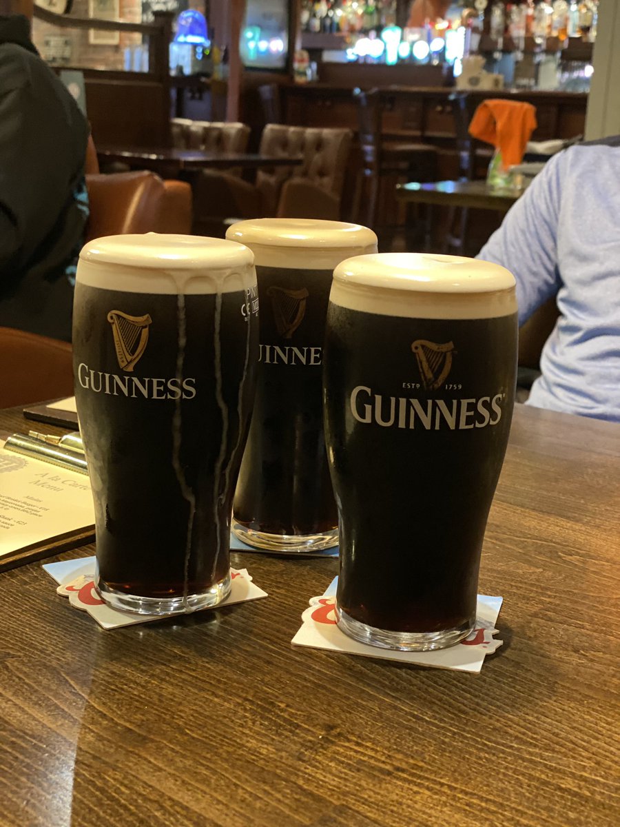 Jöellé Curoe tweet media