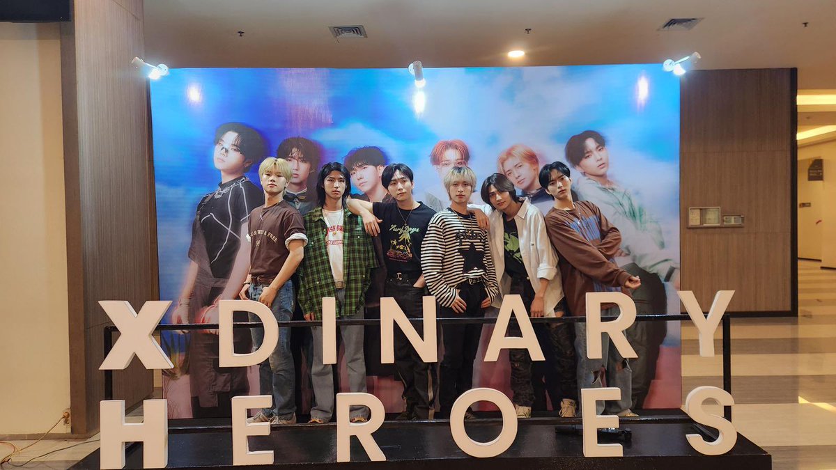 mecimapro's tweet photo. #BreaktheBrakeInJKT - Villains Indonesia, see you tonight! 
-
📸: JYP Entertainment
-
🔗: https://t.co/aXQjI3ilbK https://t.co/pRvMygzk2e