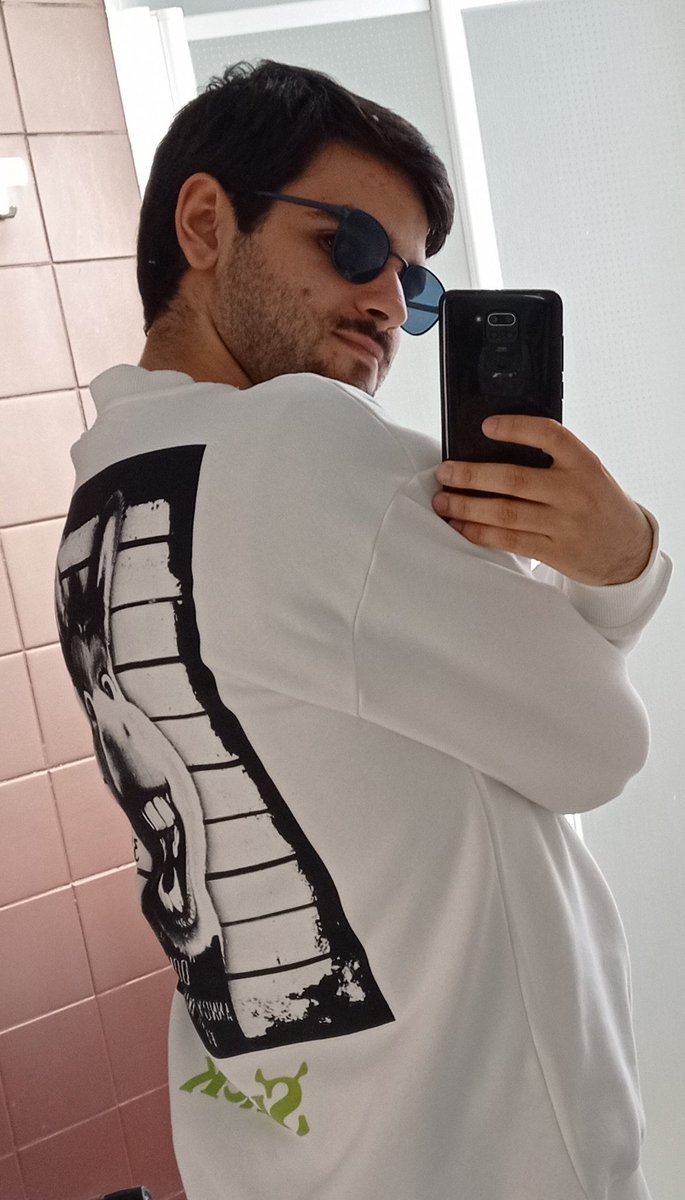 ChickenBone tweet media