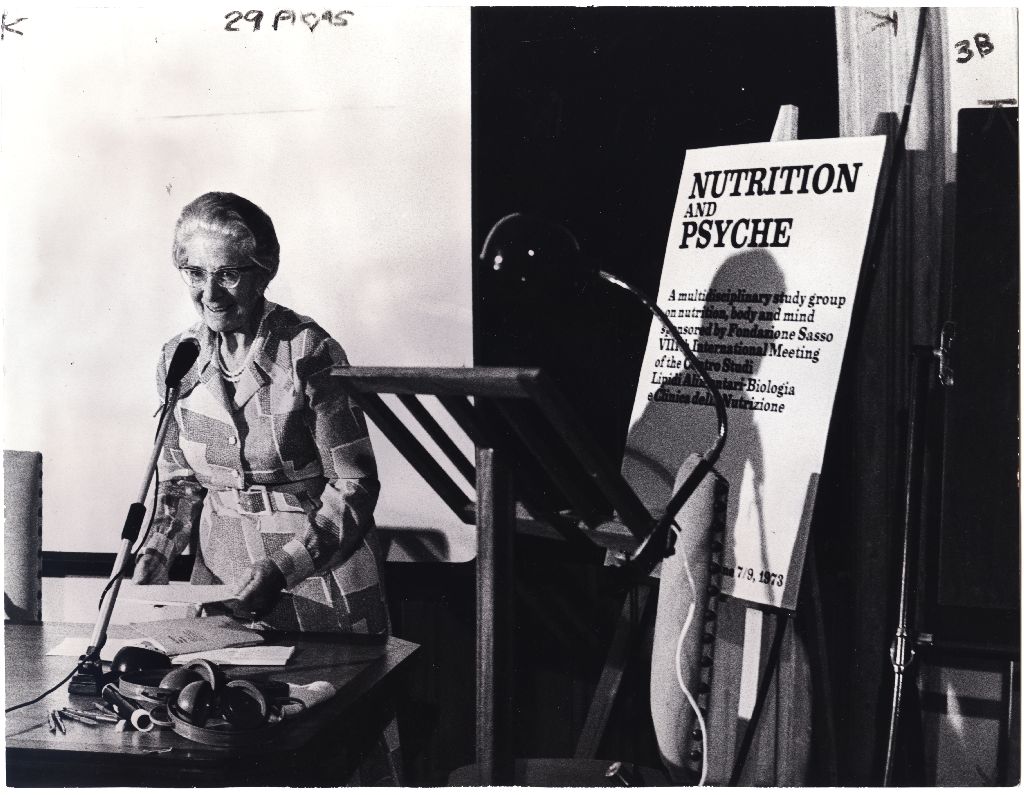 McGovern Historical Center (@mcgovernhrc) on Twitter photo One of the #archiveswomeninstem we're featuring at #executiveleadershipinacademicmedicine is Hilde Bruch, MD.
Dr. Bruch specialized in psychiatry at <a href="/bcmhouston/">BCMHouston</a>.
In 1979 she published The Golden Cage: The Enigma of Anorexia Nervosa.
#womeninmedicine #ArchivesHashtagParty One of the #archiveswomeninstem we're featuring at #executiveleadershipinacademicmedicine is Hilde Bruch, MD.
Dr. Bruch specialized in psychiatry at <a href="/bcmhouston/">BCMHouston</a>.
In 1979 she published The Golden Cage: The Enigma of Anorexia Nervosa.
#womeninmedicine #ArchivesHashtagParty