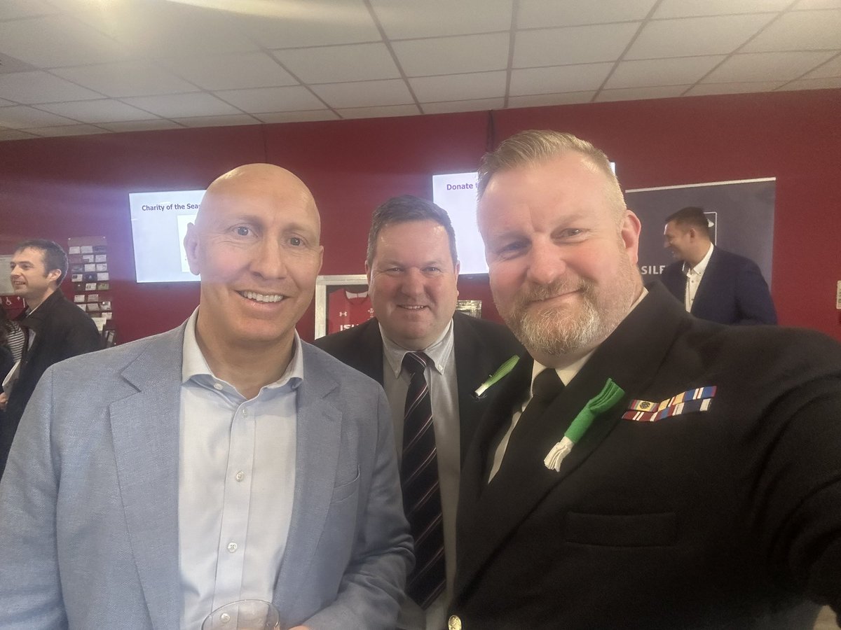 Big thank you to @RFCAforWales and @SwanseaBizClub for the kind invitation to today’s event. Lovely to meet @TomShanklin and appreciate the time he spent with us prior to his excellent talk.