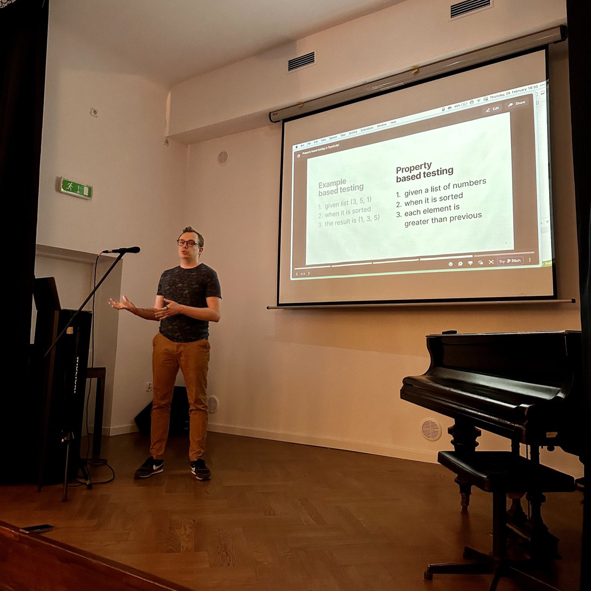 typeofweb's tweet image. I had an incredible time speaking about property-based testing (e2e tests) at @WrocTypeScript yesterday! It was an outstanding meetup and wonderful networking afterwards.
Let me know if you&apos;d like to see a longer version of my talk!