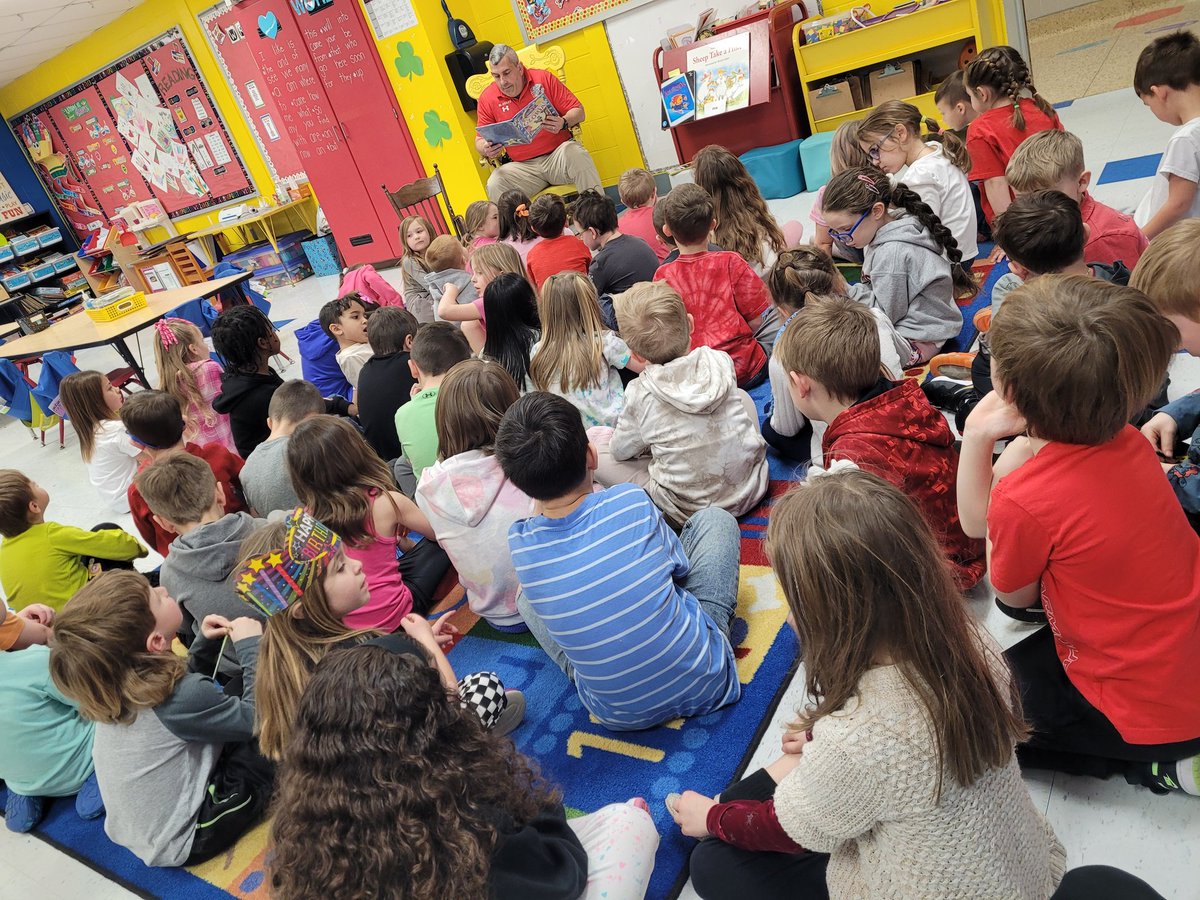 RIASEC/Careers in Learning.  Kindergarten meets the Pro!! Thank you Officer Aultz!!