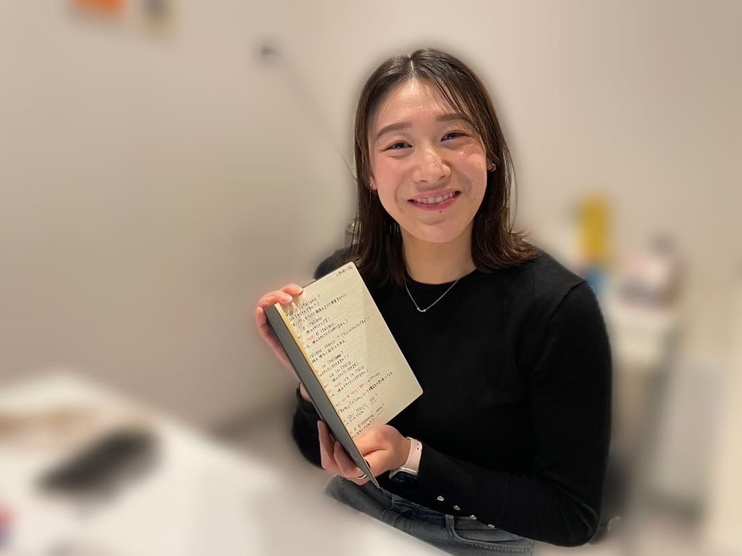 어른이되었누…….