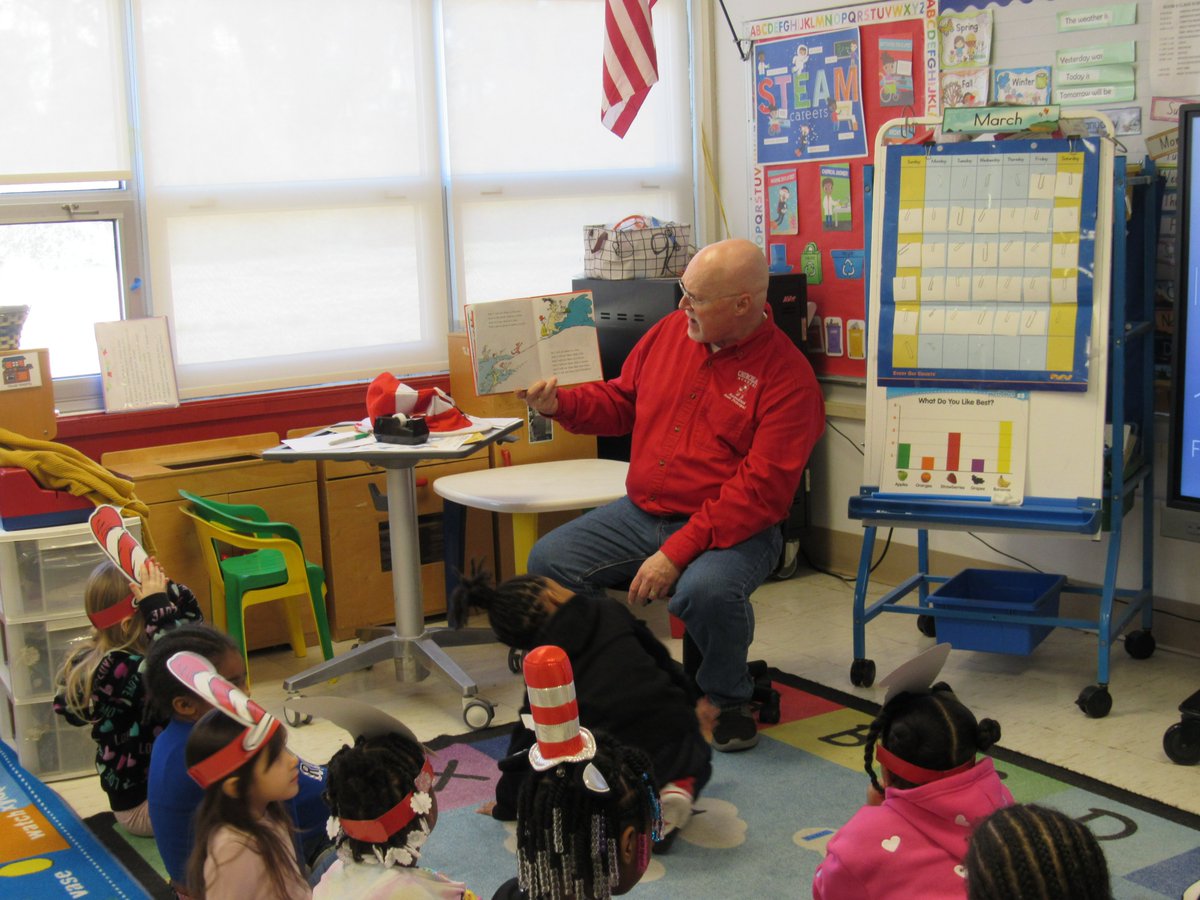 Olive Branch (@olivebranch415) on Twitter photo Dads for Dr. Seuss! Thank you Dads for reading to our students and celebrating "Read Across America Day!"<a href="/ebracyPPS/">Dr. Elie Bracy III</a>,<a href="/in8days/">Renee Hailes</a> , <a href="/PPSPREK/">Portsmouth Public Schools Pre-K Program</a> ,<a href="/nicscud/">Nicole DeVries</a> ,<a href="/cardellpatillo/">Dr. Cardell Patillo, Jr.</a> ,@ DrPSW_PKC, <a href="/morbull757/">Sharon Bullock</a> <a href="/deloach_dianne/">Dianne Deloach</a> Dads for Dr. Seuss! Thank you Dads for reading to our students and celebrating "Read Across America Day!"<a href="/ebracyPPS/">Dr. Elie Bracy III</a>,<a href="/in8days/">Renee Hailes</a> , <a href="/PPSPREK/">Portsmouth Public Schools Pre-K Program</a> ,<a href="/nicscud/">Nicole DeVries</a> ,<a href="/cardellpatillo/">Dr. Cardell Patillo, Jr.</a> ,@ DrPSW_PKC, <a href="/morbull757/">Sharon Bullock</a> <a href="/deloach_dianne/">Dianne Deloach</a>