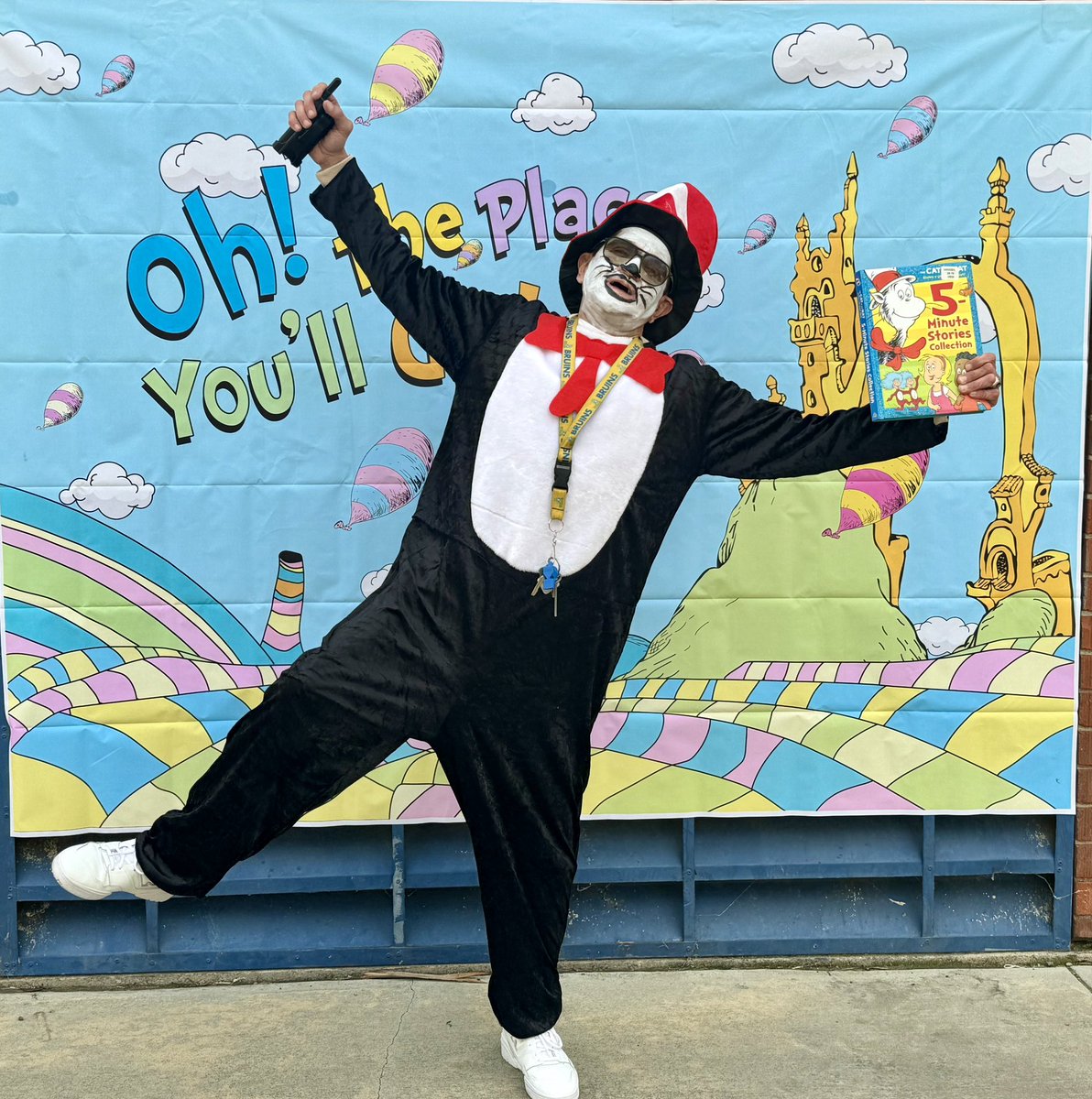 The Cat in the Hat @ Mesa Robles celebrating reading with our students!