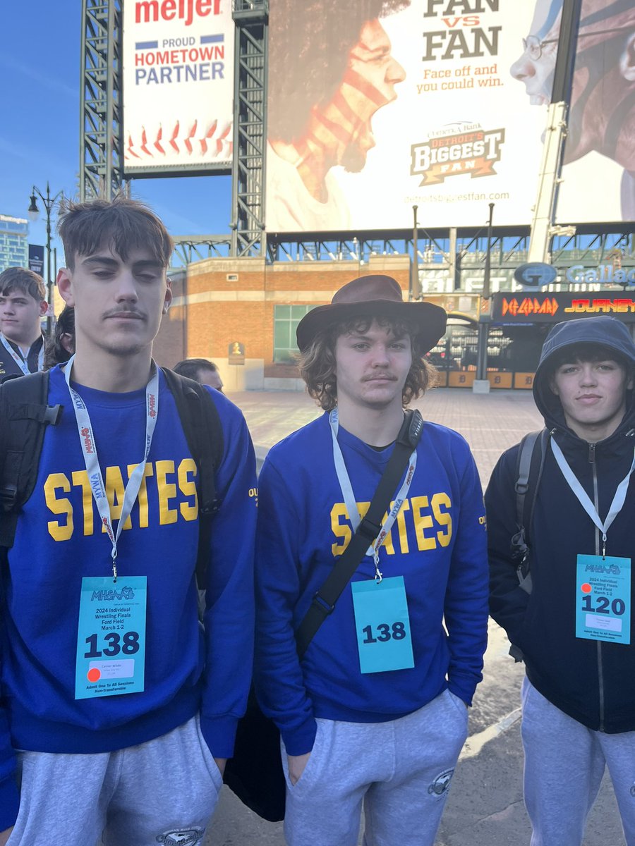 Our individual wrestling state qualifiers today ready to get after it!