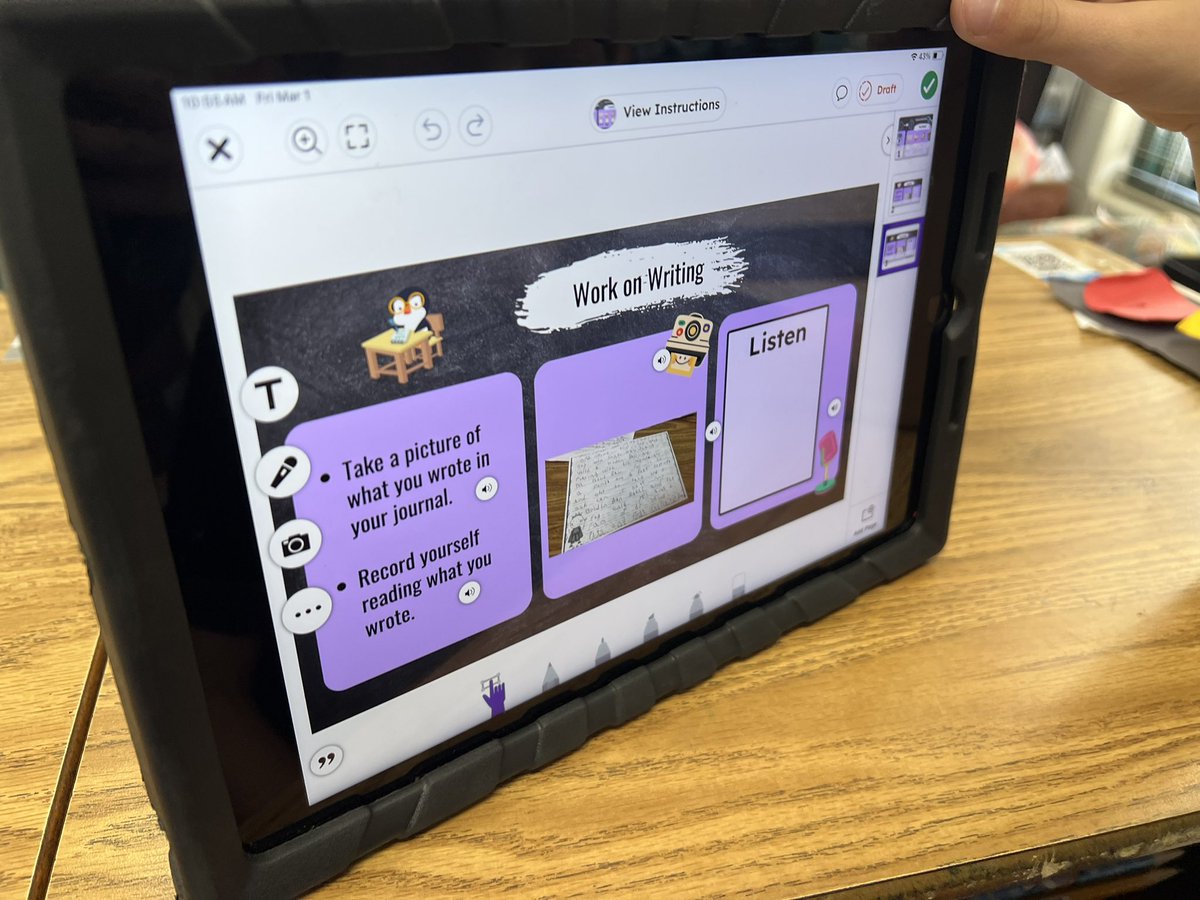 1st graders in @TeamSchafer17’s class @NISDSteubing are using the recording pods to complete their blended learning @Seesaw playlists! 🎥🎤🎧So much excitement! Way to go Jackie!! #nisdblia #nisdinnovate @NISDAcadTech