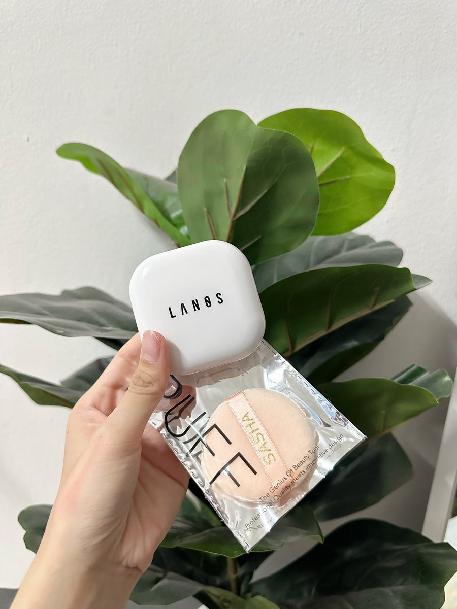 popthipsuda_'s tweet image. ส่งต่อแป้งพับลานอส เบอร์ 00 
สำหรับคนผิวขาวอมชมพู (ใช้ไป 2-3 ครั้ง)
เอาไป 150.- รวมส่ง/แถมพัฟนุ่มให้ค่ะ
#แป้งพับลานอส #ลานอส #lanos #ส่งต่อแป้งพับลานอส #ส่งต่อสกินแคร์  #ส่งต่อสกินแคร์มือสอง  #ส่งต่อคสมอมือ2 #ส่งต่อสกินแคร์มือ2