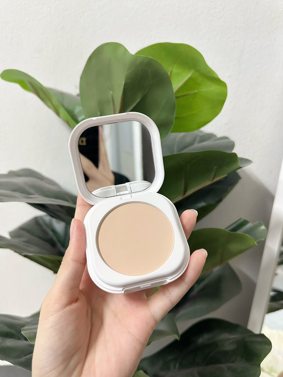 popthipsuda_'s tweet image. ส่งต่อแป้งพับลานอส เบอร์ 00 
สำหรับคนผิวขาวอมชมพู (ใช้ไป 2-3 ครั้ง)
เอาไป 150.- รวมส่ง/แถมพัฟนุ่มให้ค่ะ
#แป้งพับลานอส #ลานอส #lanos #ส่งต่อแป้งพับลานอส #ส่งต่อสกินแคร์  #ส่งต่อสกินแคร์มือสอง  #ส่งต่อคสมอมือ2 #ส่งต่อสกินแคร์มือ2