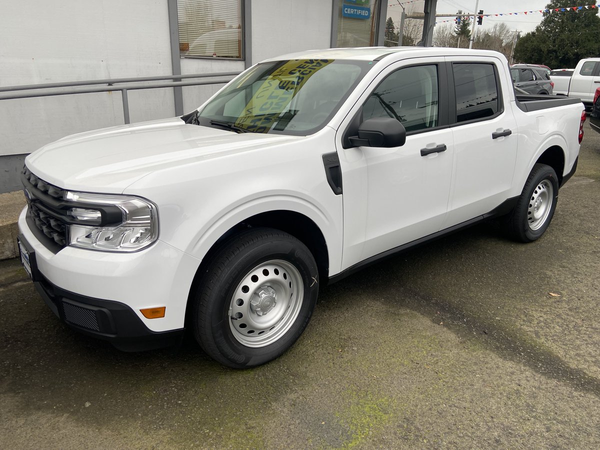 Best deal in town on two brand new 2024 #Ford #Maverick XL pickups that are impossible to get so buy or lease one or both! #fordmaverick usedvehiclesportland.com/details/new-20…