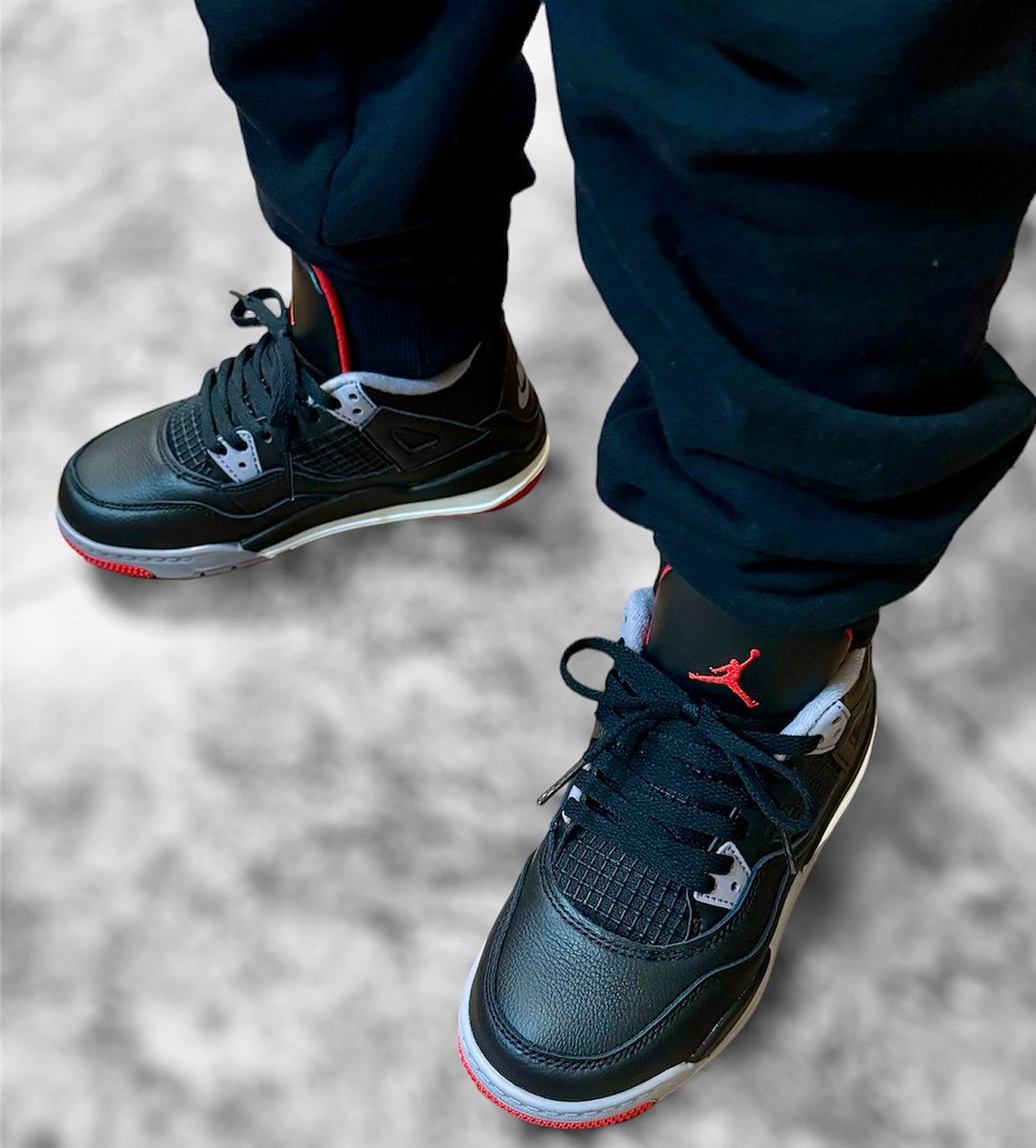 CHINNIE1380's tweet photo. Baby boy was hyped to wear these ๐ Letโs see how these comeback from school ๐ฉ I bet you he gets off the bus and laces are untied ๐คฆ๐ปโโ๏ธ
โข
#Nike #JordanBrand #NikeAir #Jordan4 #Reimagined4s #BabyJordan #PrinceJordan #PrinceOfBrooklyn #SONshine #DaddysBoy #DaddyLovesYou https://t.co/SlsyvhhI9d