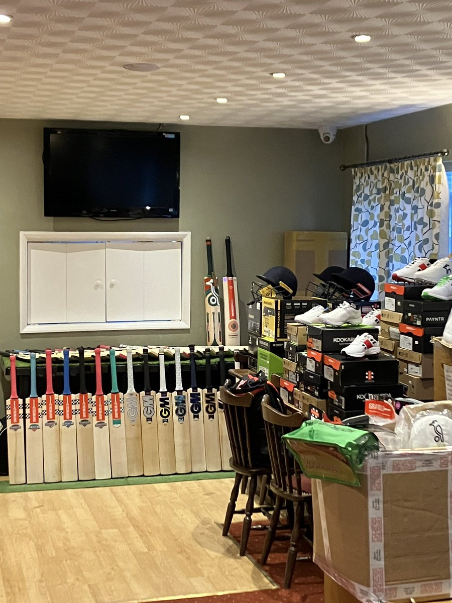 Ready at @checkleyaces ……… See you shortly #localcricket #cricketkit