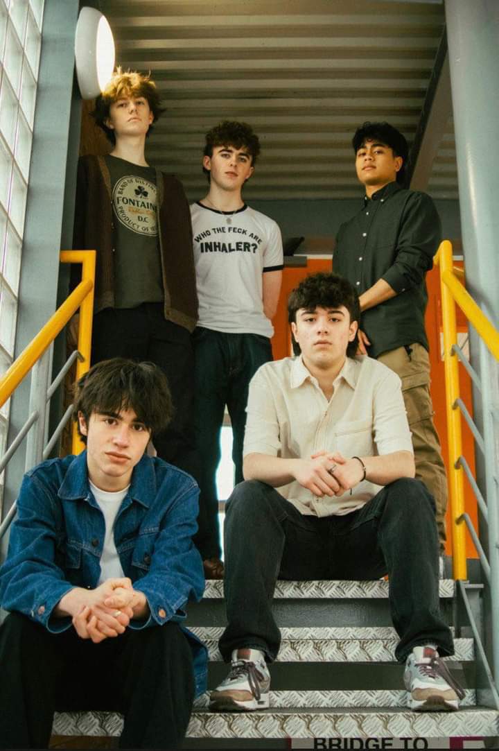 ColumbCollege's tweet photo. Wishing The Suite the very best on the release of their debut single “Keep In Mind” available on all platforms including Spotify.

The band consists of our Year 13  students Jack (Vocals), Shay (Bass), Cian (Guitar), Paul (Keyboards) &amp; Caoimhín (Drums). 

#Collegeboys https://t.co/SmRn0tHfSf
