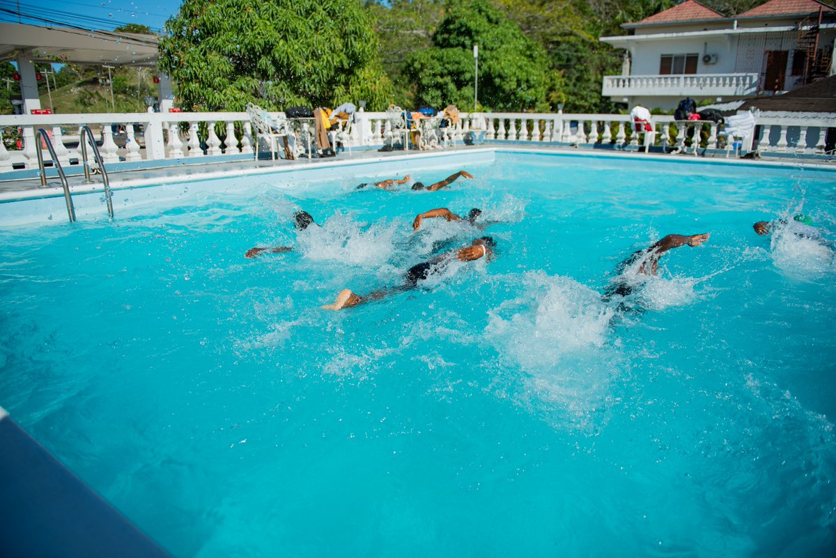 TEFJamaica's tweet photo. Diving into progress with JCTI's Lifeguard Training Program! 🌊 

On Feb 8, students at Rhodes Hall High School took the plunge, paving the way for safer beaches and brighter futures in tourism. Making waves in Western Jamaica! 🏊‍♂️💼 #JCTI #LifeguardTraining #TourismCareers https://t.co/hHZ66zLKLG
