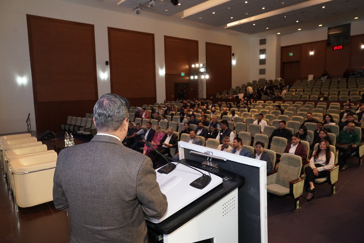 Sh. Ajay P. Shrivastava, Director STPI Mohali highlighted STPI’s contribution in Indian IT/ITeS industry & briefed about various Initiatives, schemes & facilities at #STPIINDIA centers during #TiEConChandigarh2024 Curtain Raiser event held at ISB Mohali. @arvindtw @DeveshTyagii