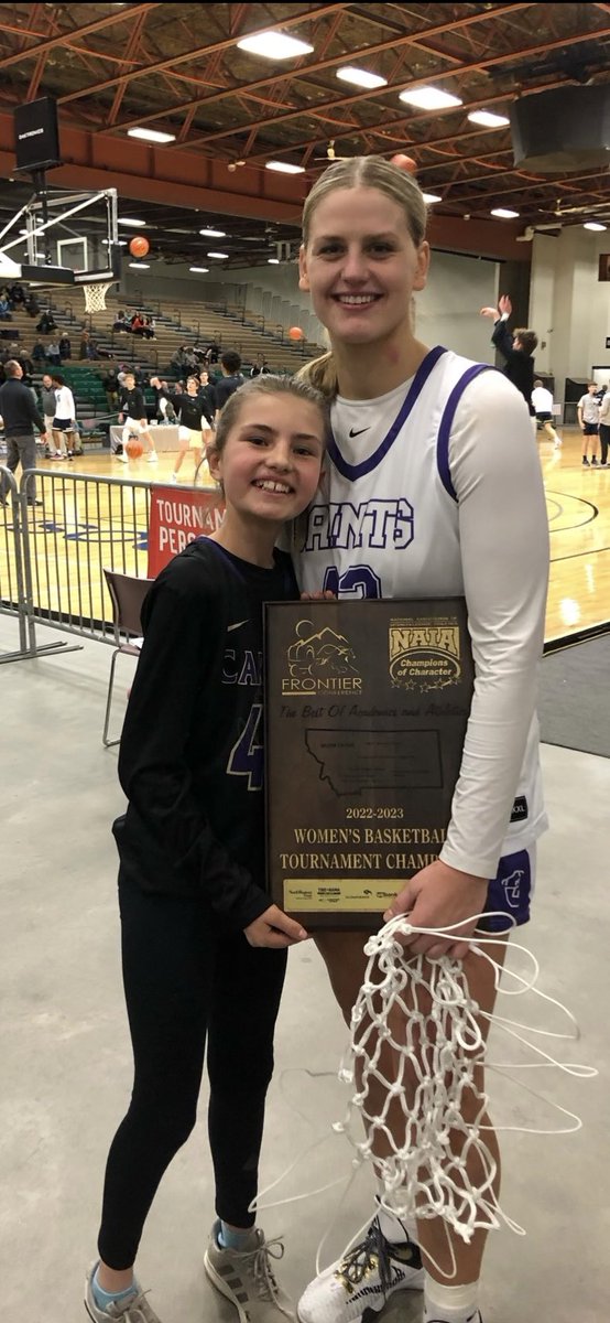 Kennedy with her friend and mentor @jamie_pickens at frontier conference tourney in 2023. Plan to update the picture to a 2024 edition later today. @MTtroystrong