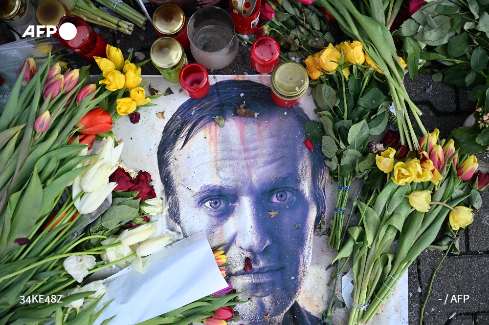 Vladimir Putin never referred to Alexei Navalny by name yet the Russian leader's most significant domestic political opponent succeeded in haunting the Kremlin chief, though it remains to be seen how his influence will endure after his death @Stuart_JW u.afp.com/5x9k