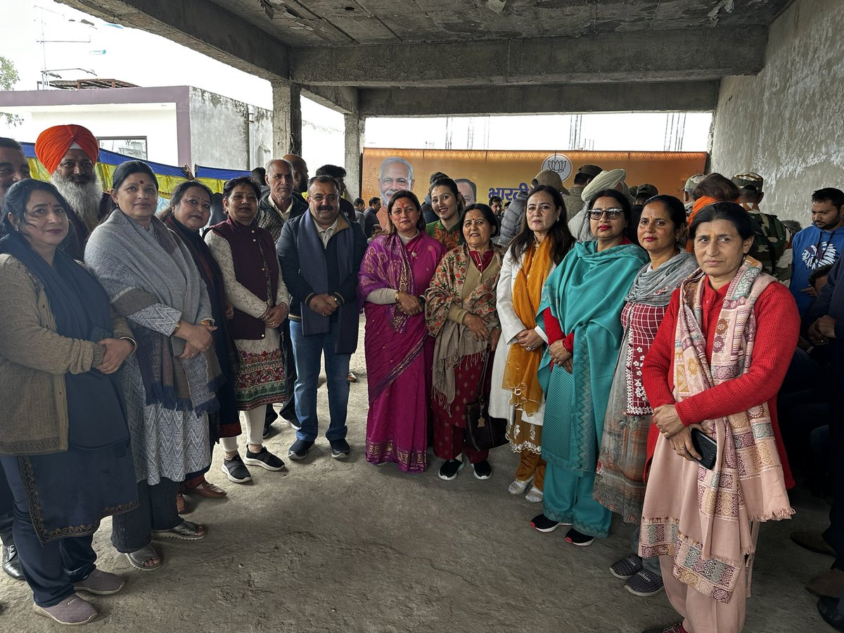 poojagroverbjp's tweet photo. Newly BJP Vidhan Sabha office opening held at lower gadigad royi mod Jammu #openingdone #BJPGovernment #BJPNEWS #BJP4IND #trendingreelsvideo #bjpjammukashmir #trendingaudio https://t.co/RKCbJKuK14
