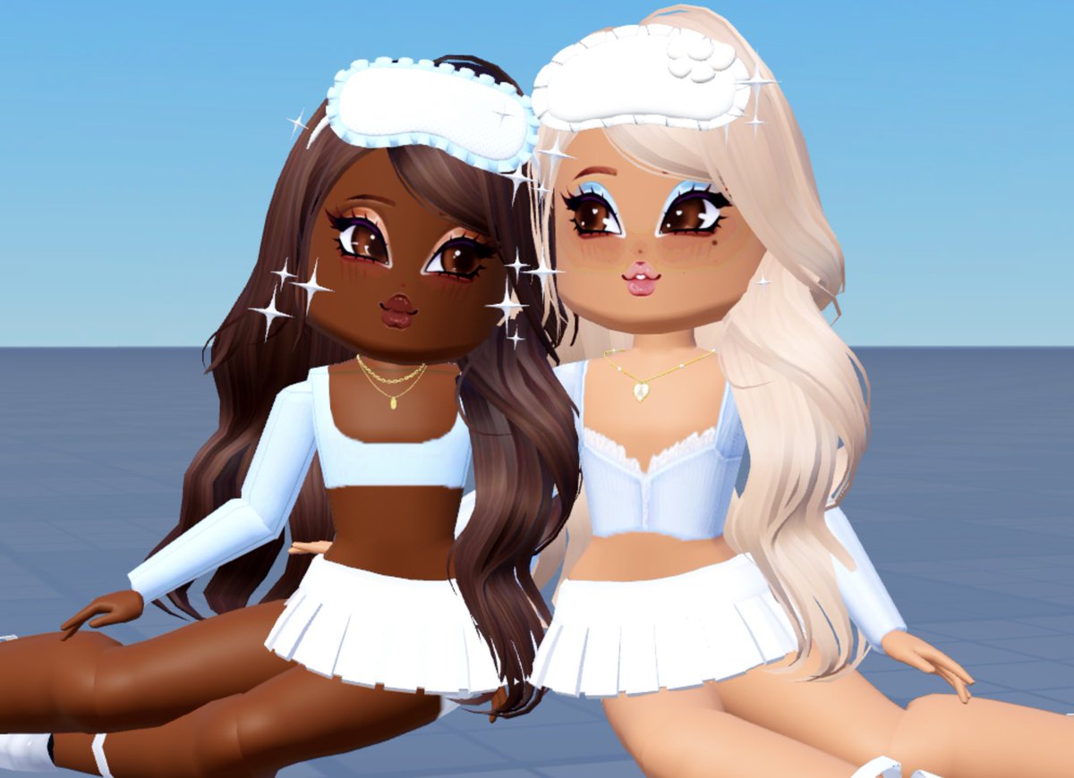 DollieBisou's tweet image. girlfriends🩵

#RobloxDevs #RobloxUGC #robloxface