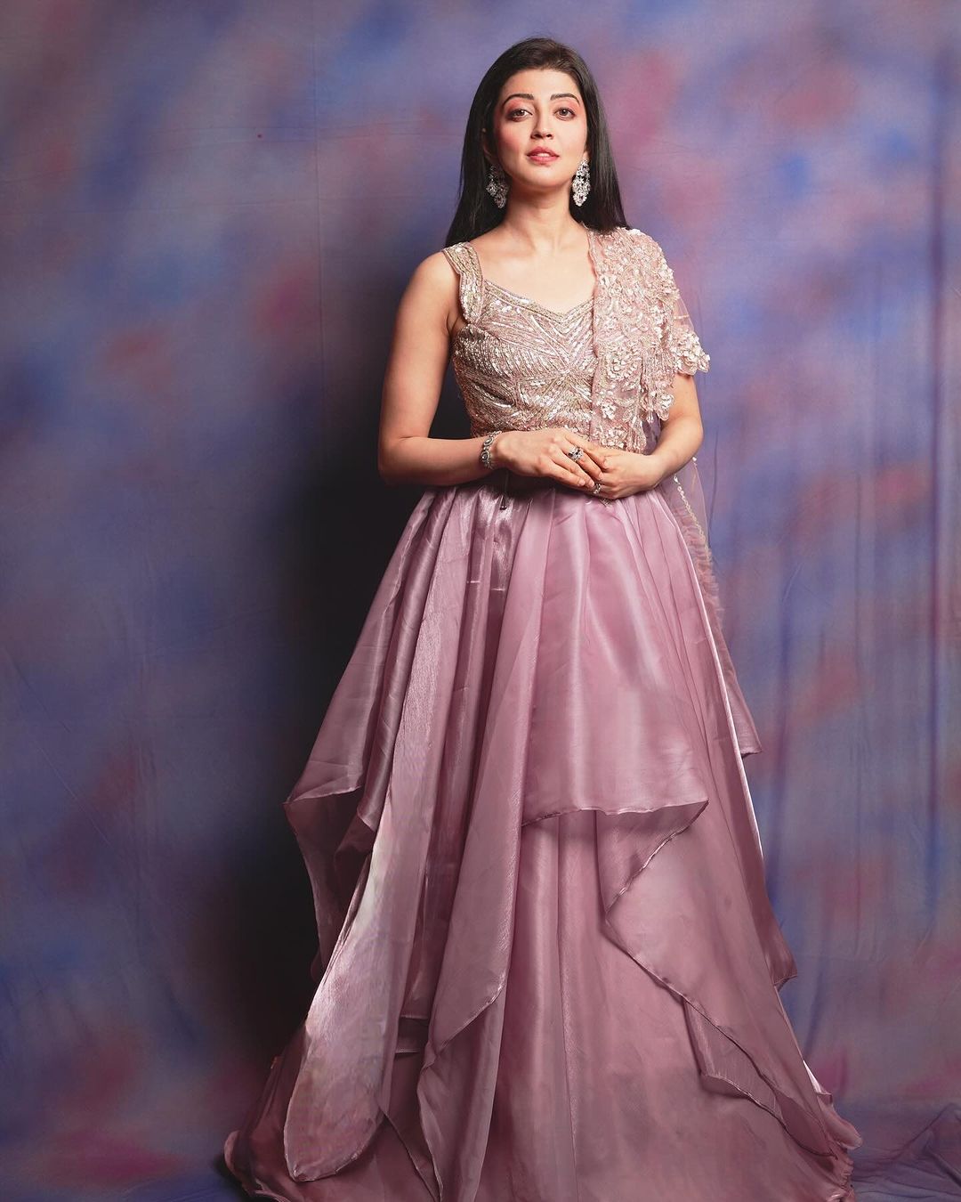 GHmoiYrWEAA48lR?format=jpg&name=large