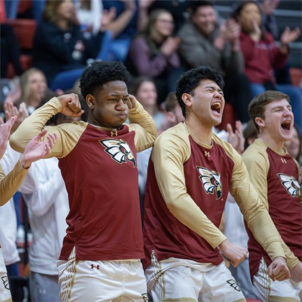 Let's start March off strong! <a href="/CoeCollegeHoops/">Coe College Men’s Basketball</a> is playing in the opening round of the NCAA DIII tournament this afternoon in Angola, Indiana! Tip-off is set for 4:40 PM (CST) against Wabash College. Go Kohawks! #TalonsOut
Livestream the game: vimeo.com/trinebroadcast…
<a href="/CoeAthletics/">Coe Athletics</a>