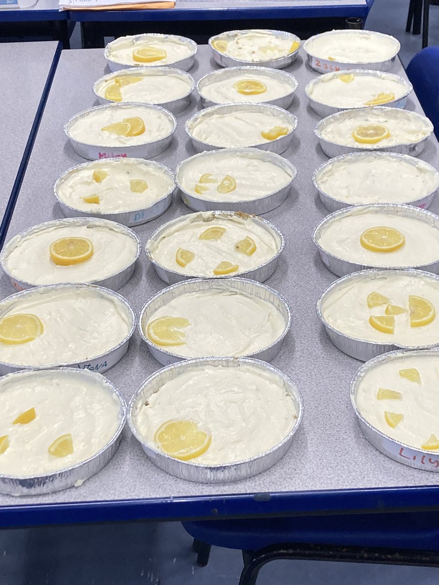 🍋 45 Lemon Cheesecake’s made and heading home for tea with Year 8 this afternoon! 👩‍🍳 <a href="/MrPenhale_SJB/">Mr Penhale</a> <a href="/StJohnsAberdare/">StJohnsAberdare</a>