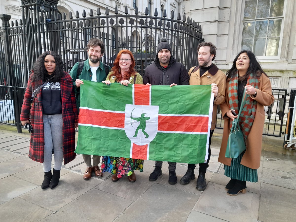 🔴 More reaction from the Nottingham group who handed in petition to Downing St - 'City makes itself heard'

#Nottingham #NoNottmCuts

Campaigners fighting sweeping council cuts planned for Nottingham say the city has made itself heard after they delivered a petition with more…