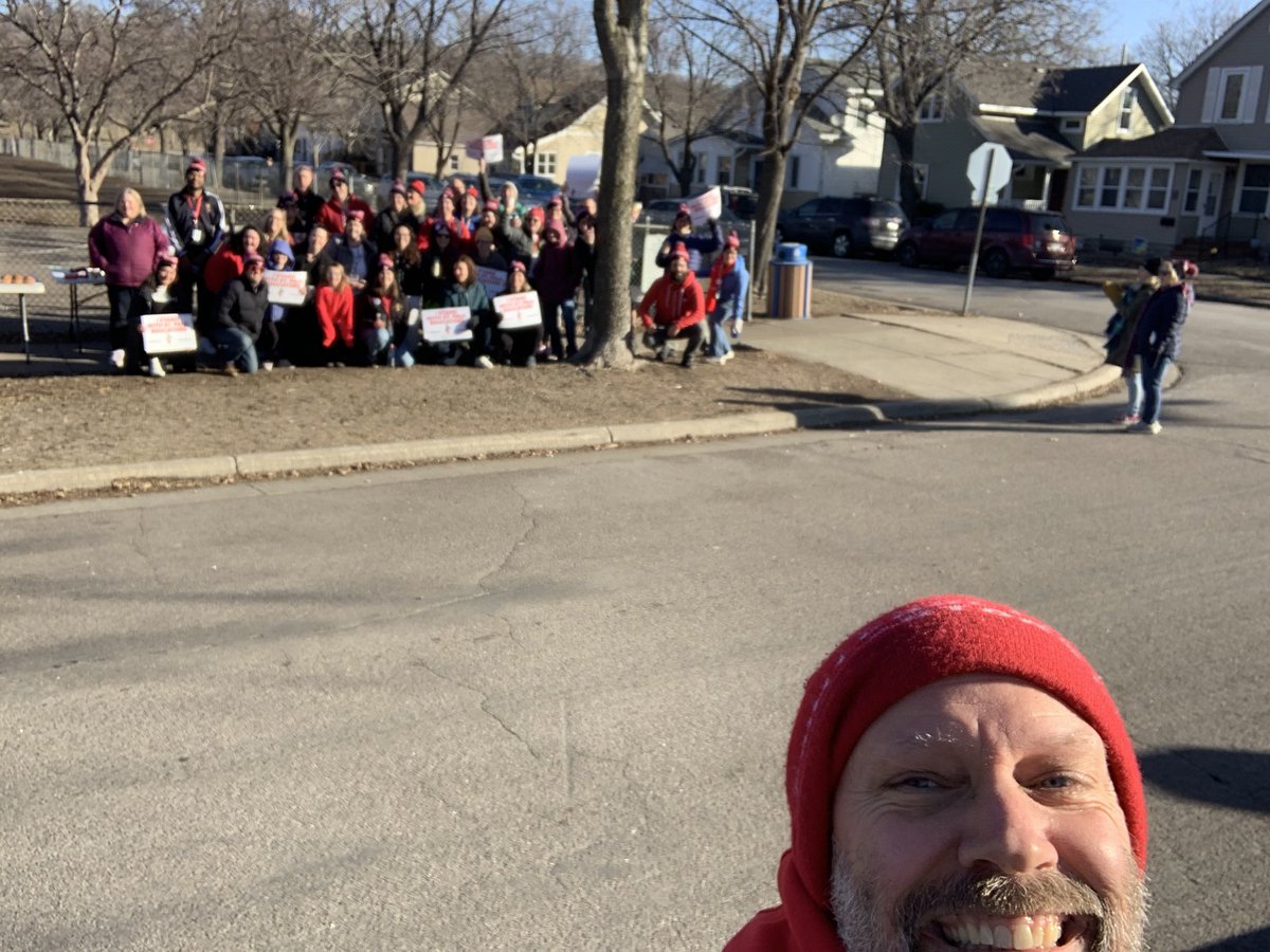 Out with a few friends on a great morning. <a href="/SPFE28/">SPFE Local 28</a> We are worth more!!