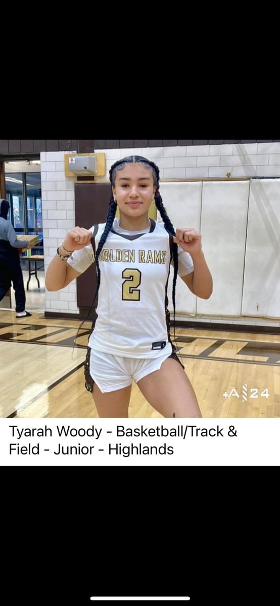 tyarahwoody tweet picture