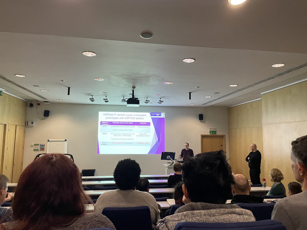 NW_RNA_Salon's tweet photo. Highlights of yesterday's Northwest RNA salon:  Amazing talks by 
Tom Smith (Ray O’Keefe’s  lab) 
Matthew Eastham (@Markashe lab) 
Alzbeta Chabronova (Mandy Peffers lab)  

and absolutely mindblowing talk by our guest @lapassmore! https://t.co/n13nvTzNOG