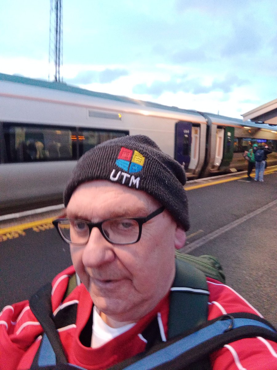 TomFarrelly's tweet image. Limerick Junction Last blog of #NTUTORRWeek #NTUTORROnTrack @ntutorr #NextGenerationEU .....do I look tired??? transforminglearning.ie/n-tutorr-on-tr…