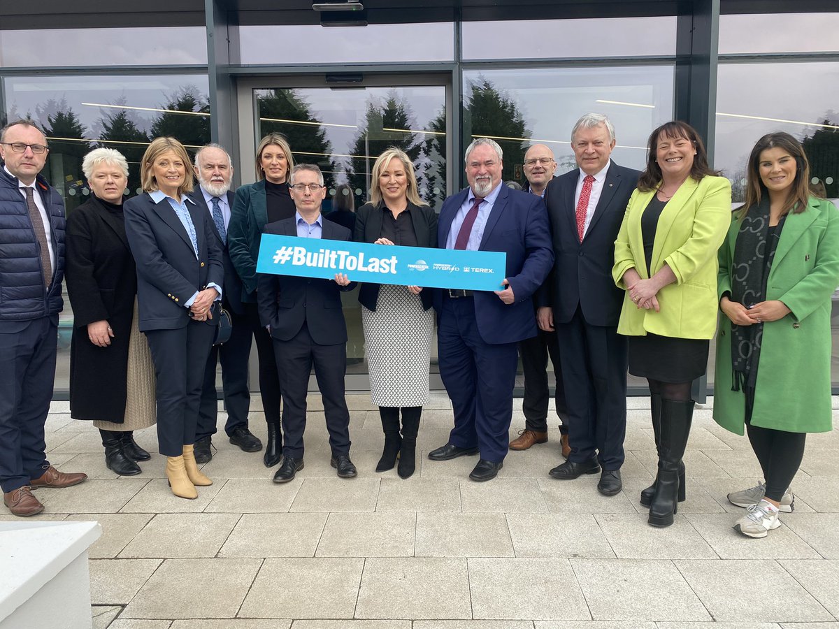 GildernewColm's tweet image. Brilliant day at the opening of Powerscreen&apos;s new offices in Edendork today. 

#Powerscreen is a leading employer across the North, a vital economic contributor across #Ireland , #MidUlster and South #Tyrone and a world leader in the engineering sector 👏👏