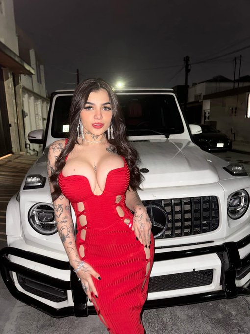 Les gusta como me veo de rojo ❤️ 😍 https://t.co/wynh0wV3Jc