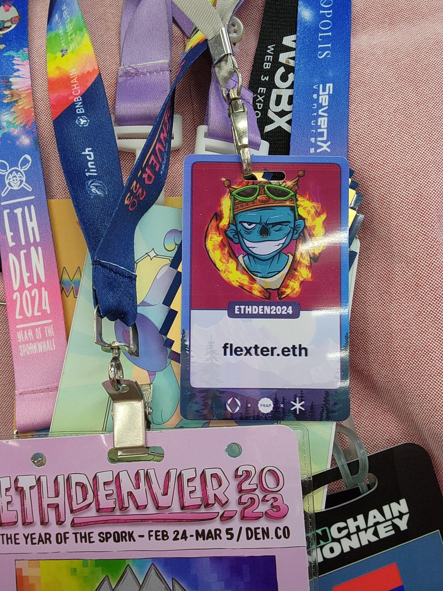 And Another One!! Thanks <a href="/LucemansNL/">luc.eth</a> !! Got my <a href="/ensdomains/">ens.eth</a> badge! <a href="/EthereumDenver/">ETHDenver 🏔🦬🦄</a> <a href="/webhash_eth/">webhash.eth</a>