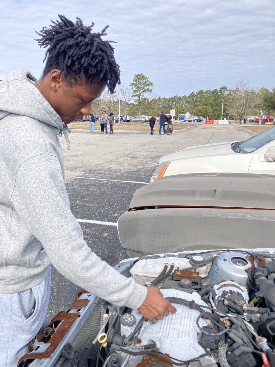 Dixon_Bulldogs's tweet photo. DHS students participated in skills competitions with Woodworking, welding, automotive, cybersecurity, and culinary. https://t.co/j3jrg3L2Xl