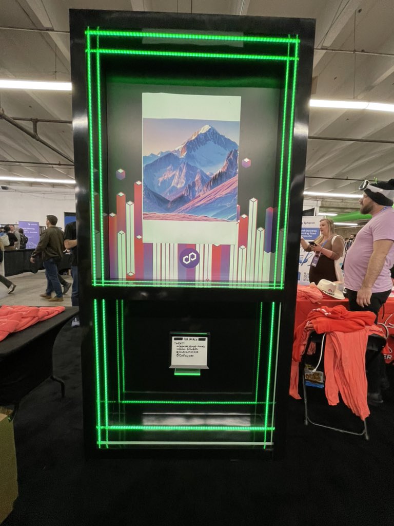 dynamix_audio's tweet image. Hidden message found. Merch Secured #aggregationage @0xpolygon