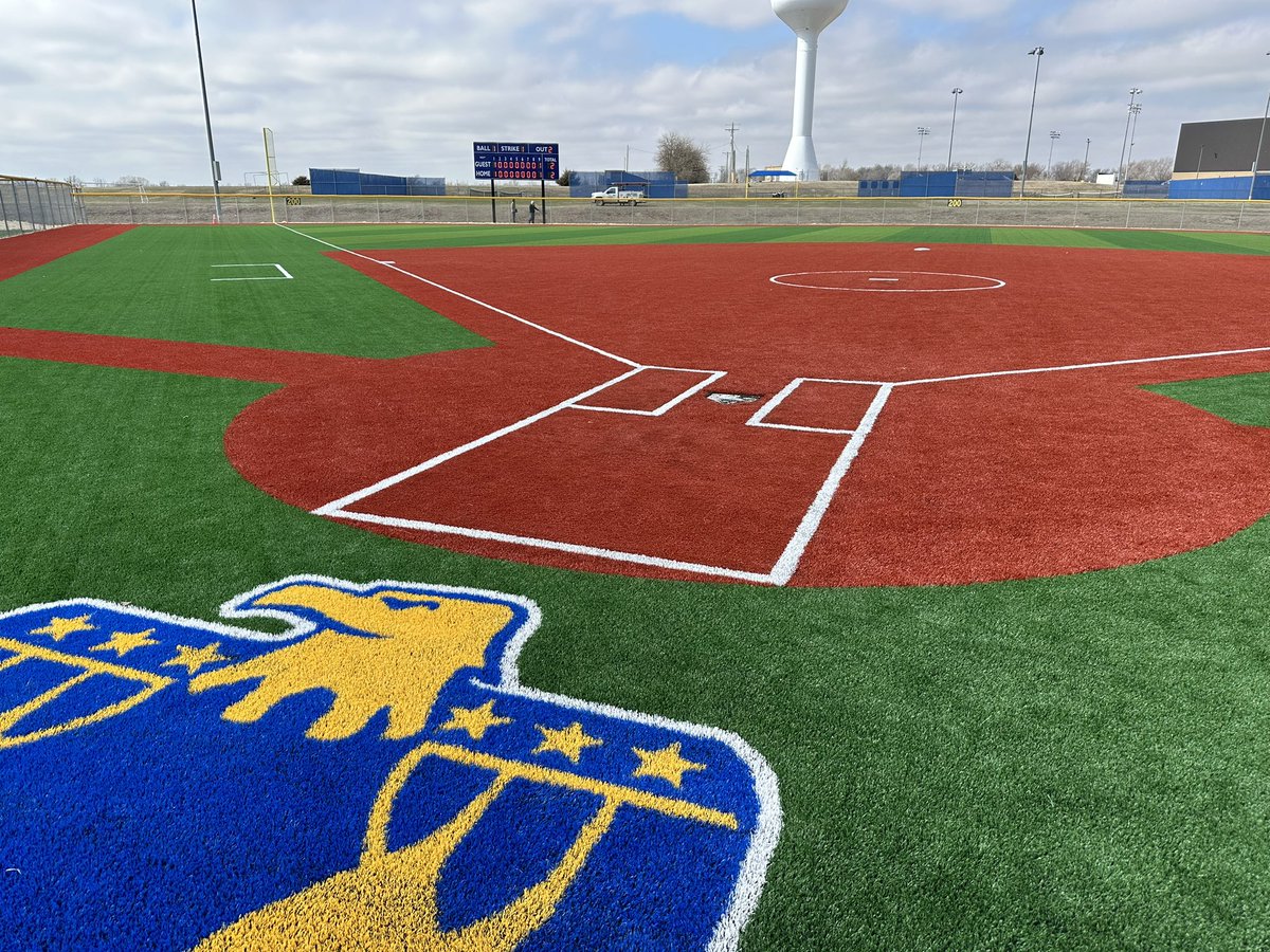 StevePNoble's tweet photo. It’s been a thrill watching the transformation of these facilities at @circleusd375. And the best part of my job is getting to continue this relationship after the job is done. @MammothBuilt #dosomethingBIG #bold #intentional #genuine https://t.co/eDGpSLqmqX