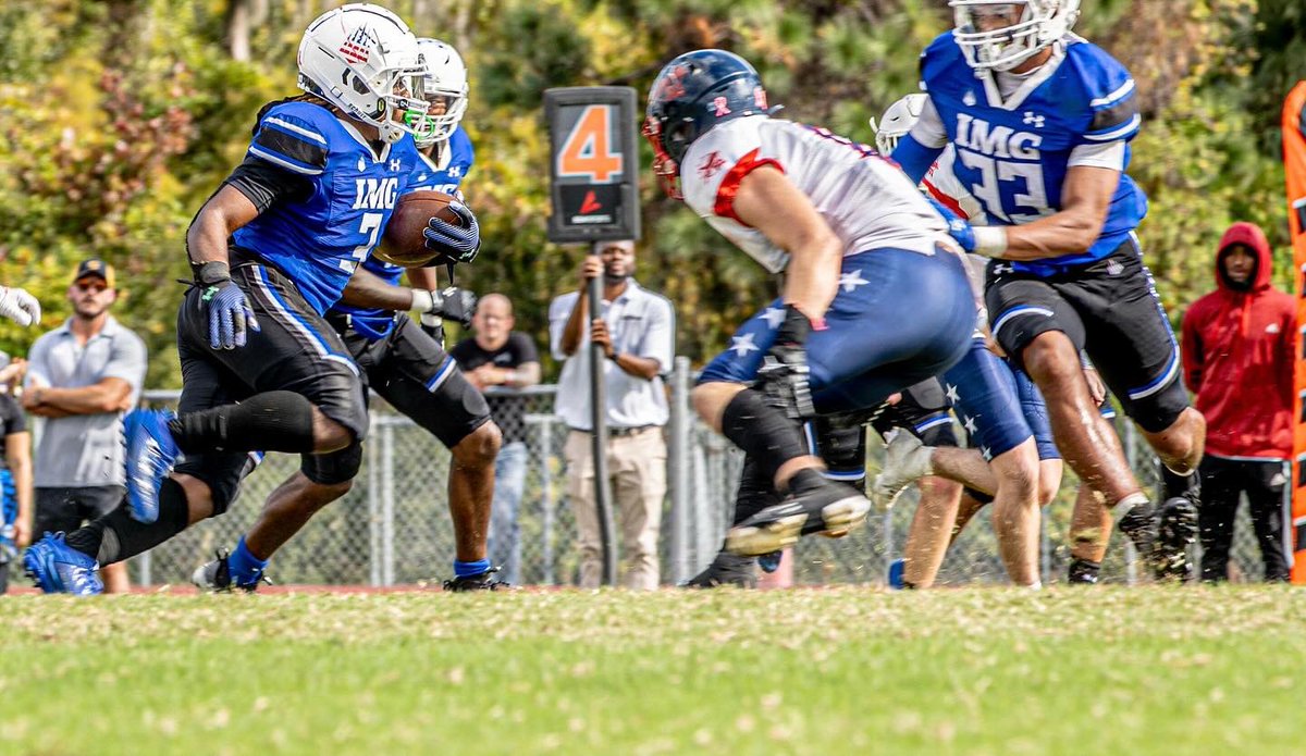 I would like to announce that I am 100% committed to <a href="/DefiCollegeFB/">Defiance College Football</a>💪 Lets get to work!!! <a href="/Coach_Black7/">Coach Black</a> 

Thank you to <a href="/FlyghtPrepFB/">FlyghtPrepFootball</a> <a href="/CoachShanefelt/">Chris Shanefelt</a> <a href="/CoachMak7813/">Coach Alex Makridis</a> for everything!