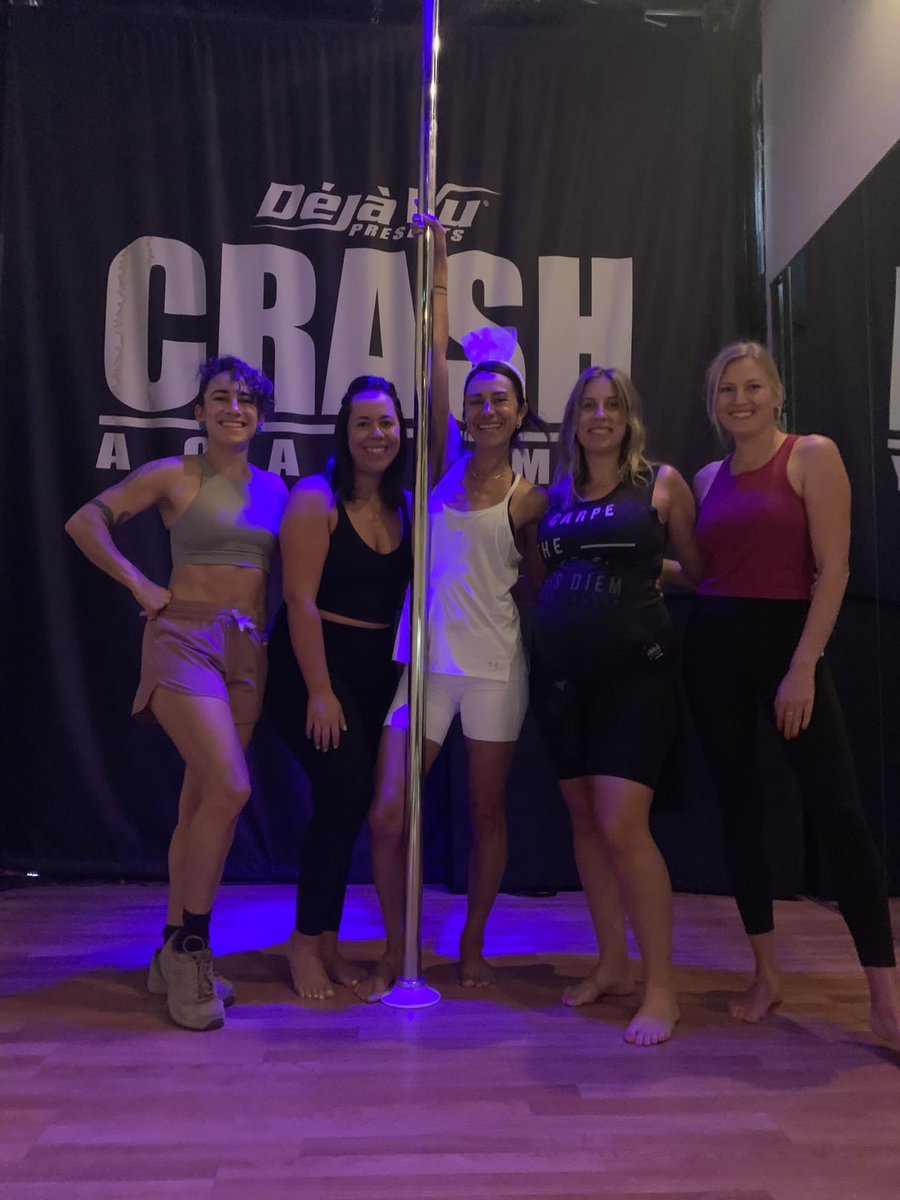 Our Group Fitness classes are always as fun as they are sexy! 
👠👠
.
.
.
#groupfitness #friends #fitnessgoals #fun #GirlPower #polefitness #polestudio #GirlsNightOut #BacheloretteParty #BridalParty #BachelorettePartyIdeas #VegasBachelorette #fun #ThingsToDoInVegas #LadiesNigh...