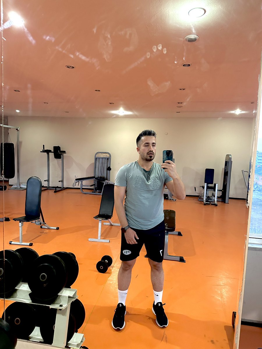 Serkanyez10's tweet photo. Sistem Of a Down! #spor #sporcime #fitnees #CrossFit #gym #van #wan #tosweat #run #sweat #eyebrow ### https://t.co/qABH8cJjeW